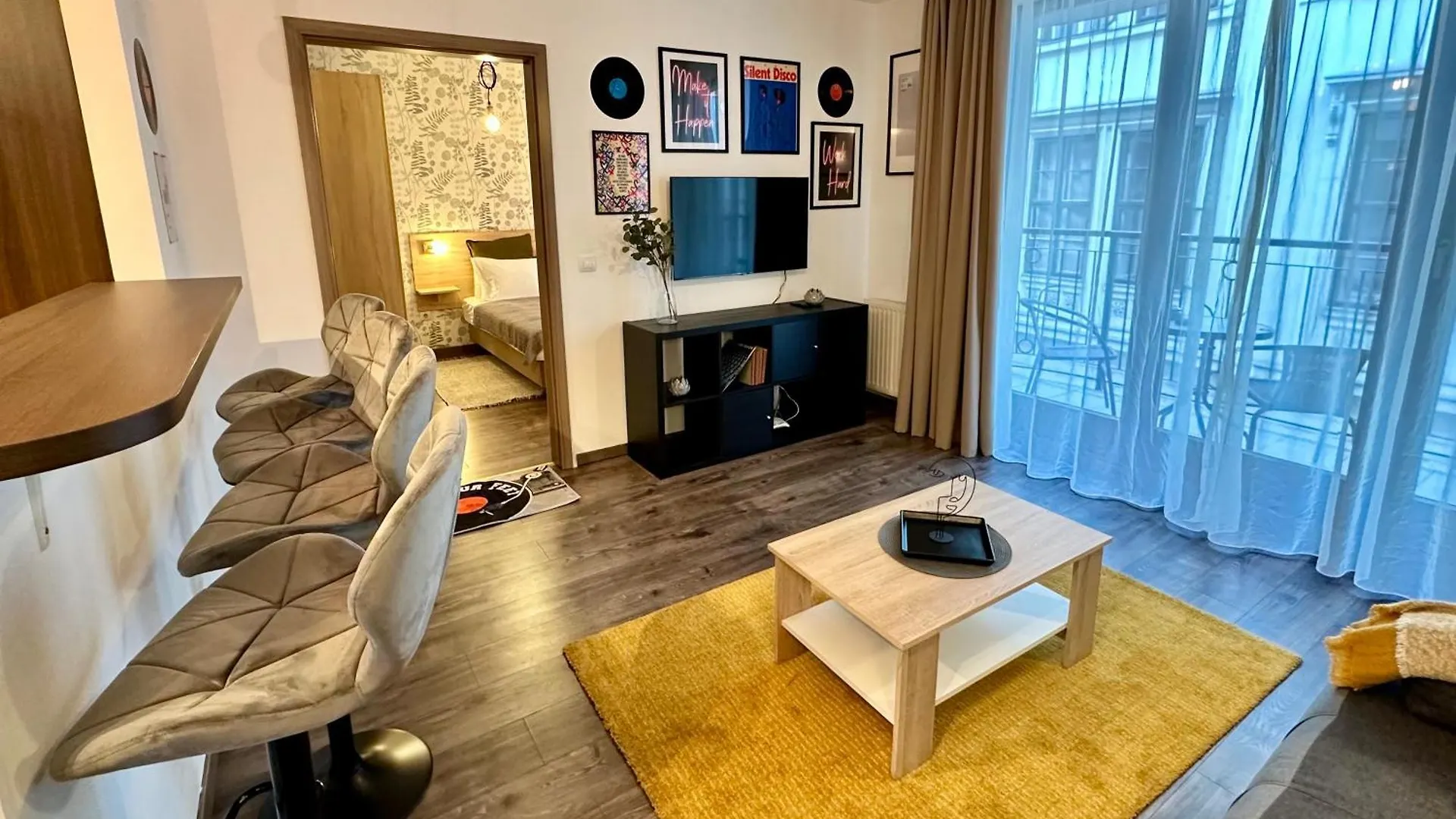 Vinyl Gozsdu Apartments Budapest Hungary