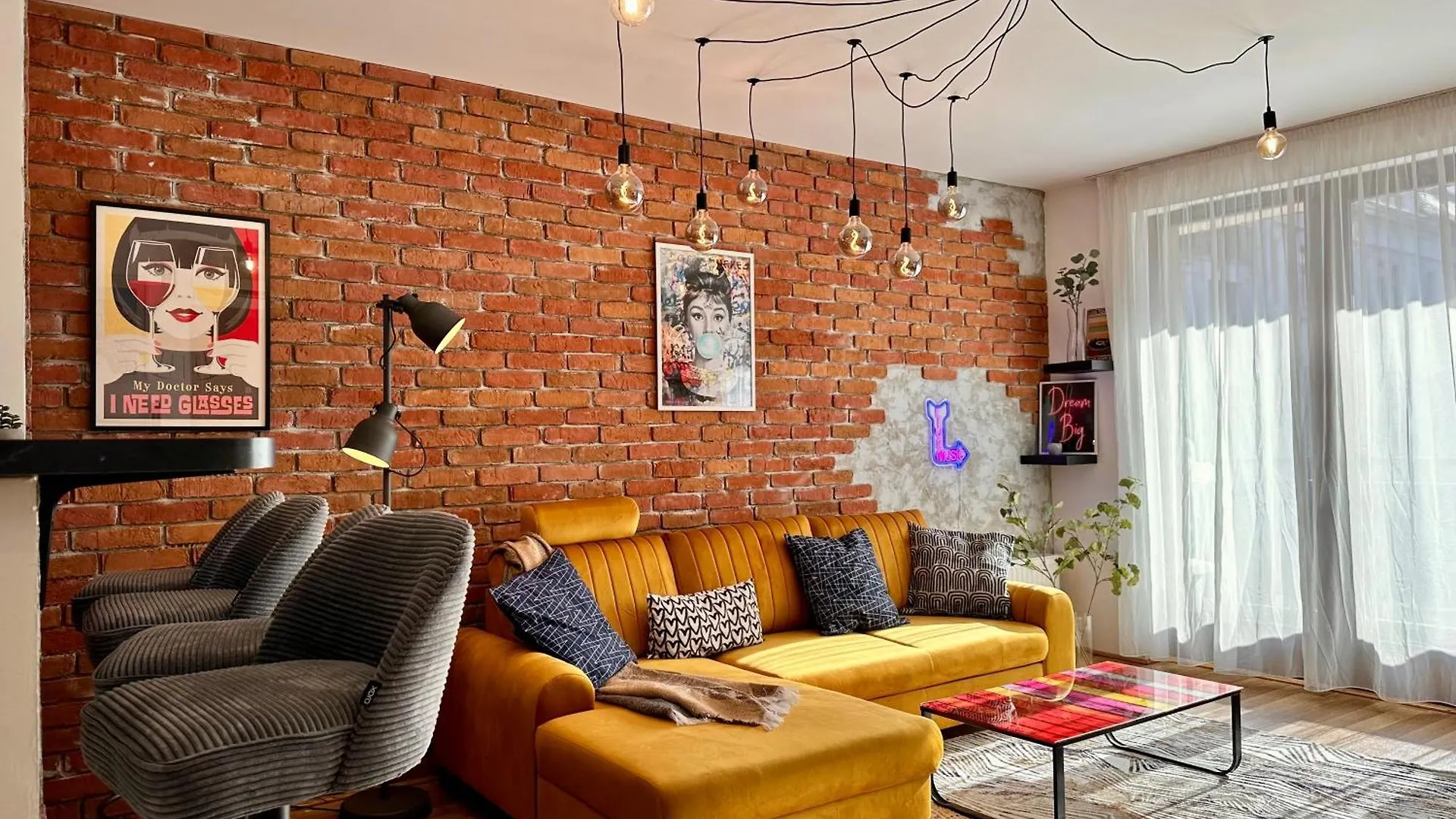 Vinyl Gozsdu Apartments Budapest