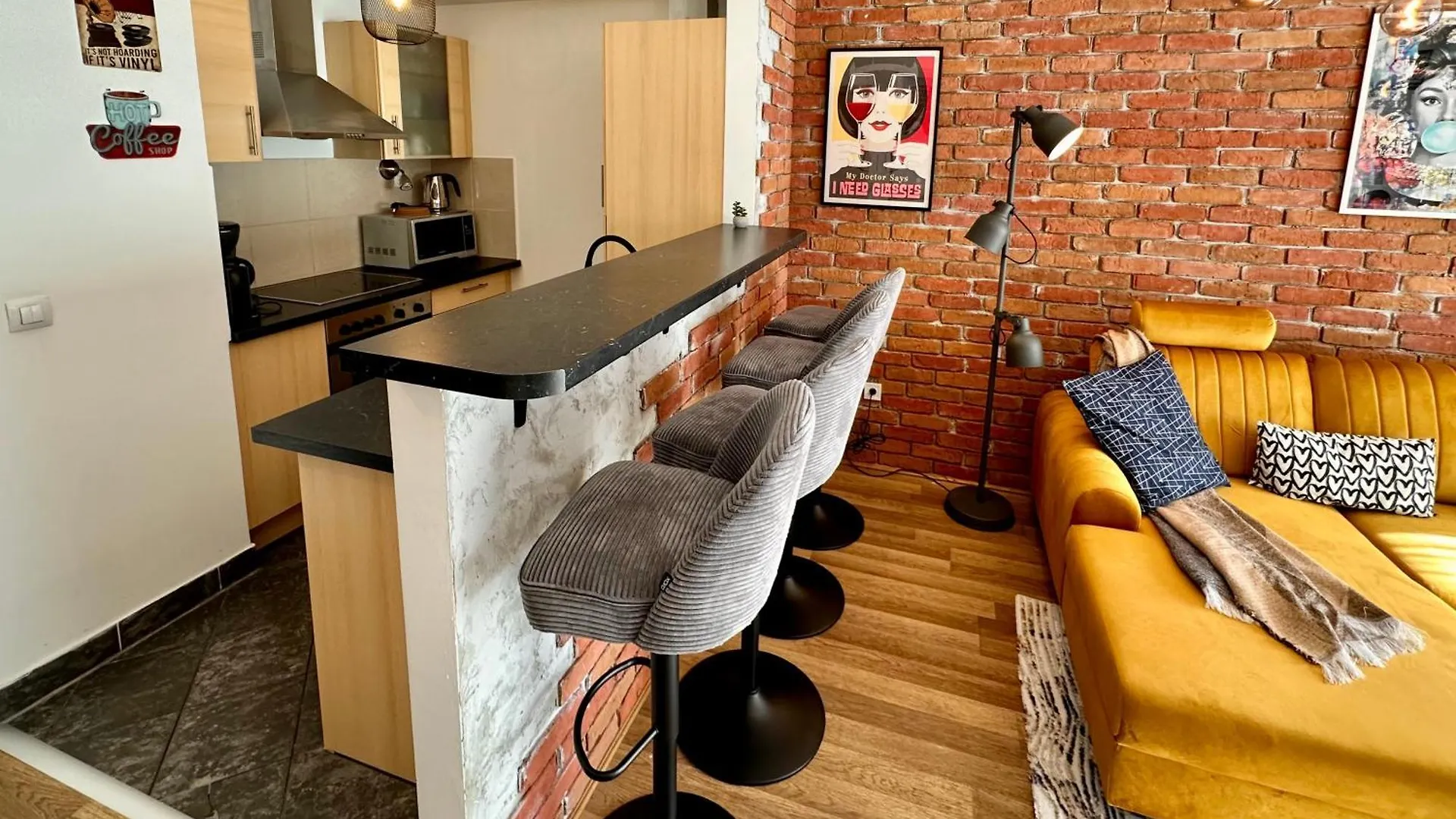 Vinyl Gozsdu Apartments Budapest