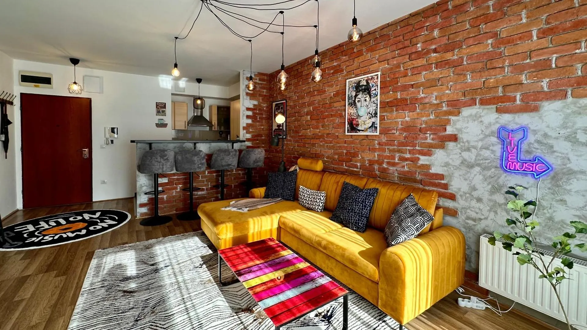 Vinyl Gozsdu Apartments Budapest