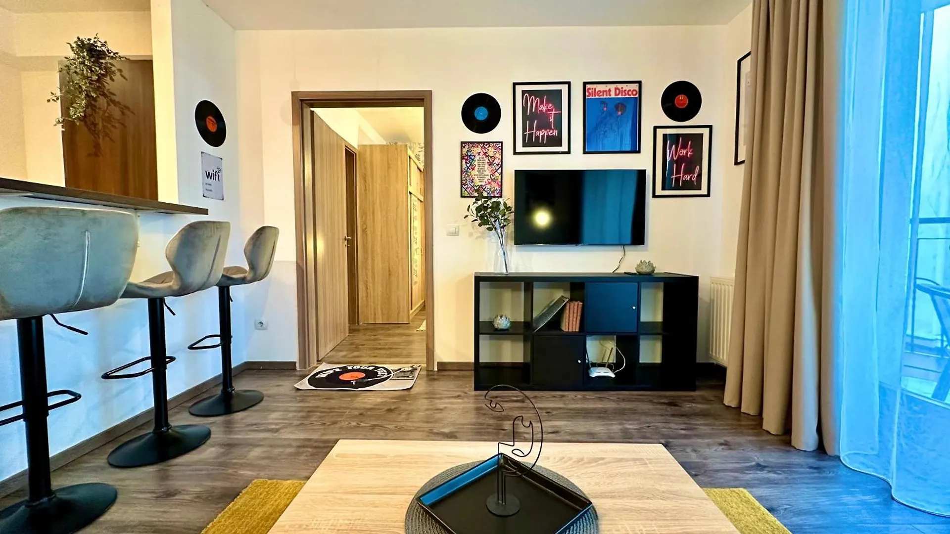 Vinyl Gozsdu Apartments Budapest