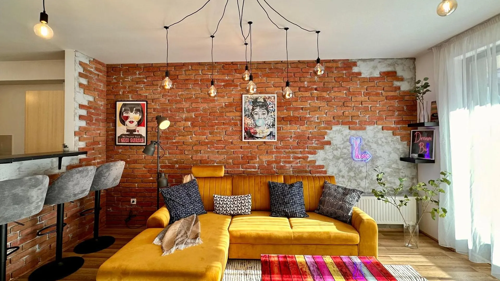 Vinyl Gozsdu Apartments Budapest